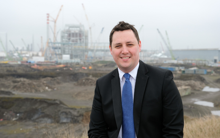 Mayor urges local people to apply for new construction jobs at Teesworks